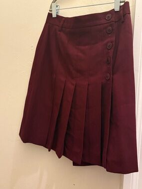 Mondi Pleated A-Line Skirt in Burgundy